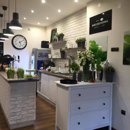 Niecodzienna Bistro Cafe